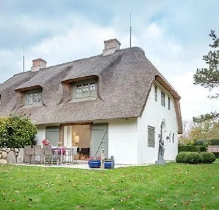 Holiday home Friesen-hues-aenne